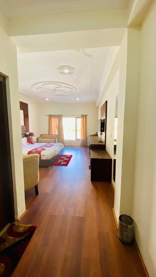 Hotel De Borgo Лех Екстер'єр фото