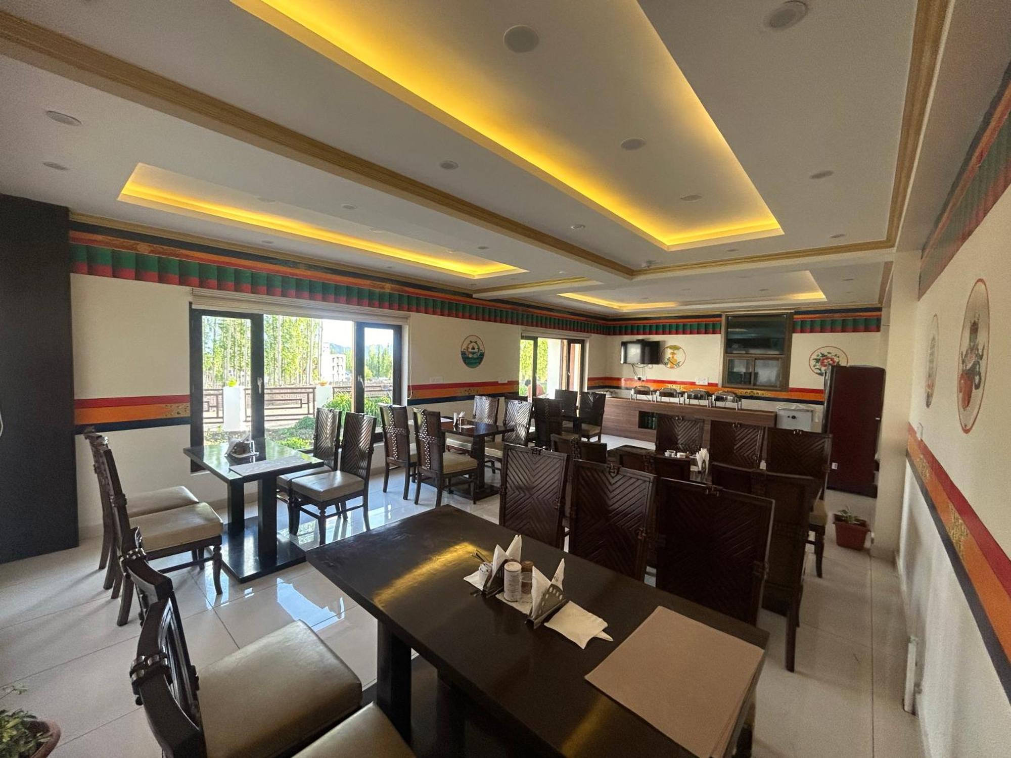 Hotel De Borgo Лех Екстер'єр фото
